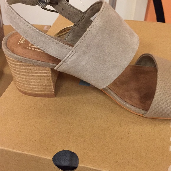 Toms poppy desert suede/hemp brand new - Picture 4 of 5